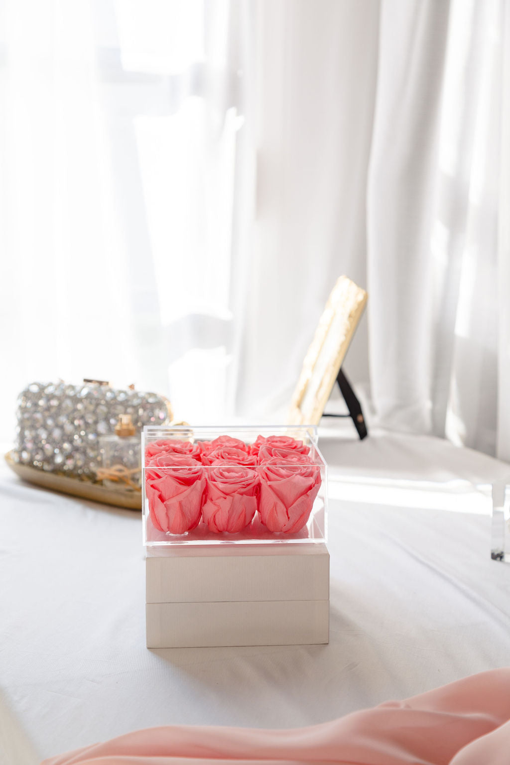9 Rose Acrylic Case - NP