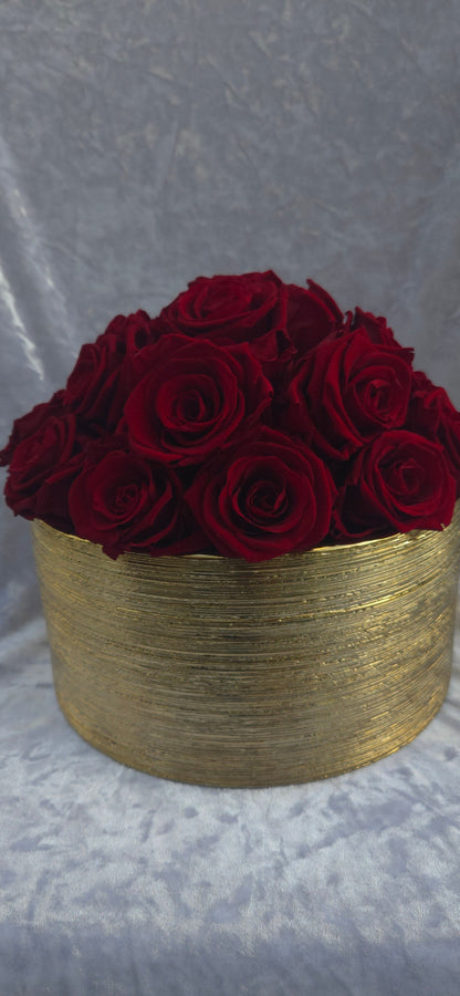 Magic Makers Grand Table Centerpiece (20+ Preserved Roses)