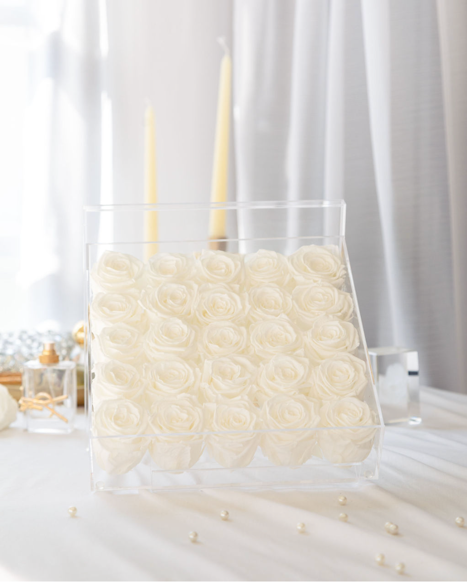 25 Rose Acrylic Case